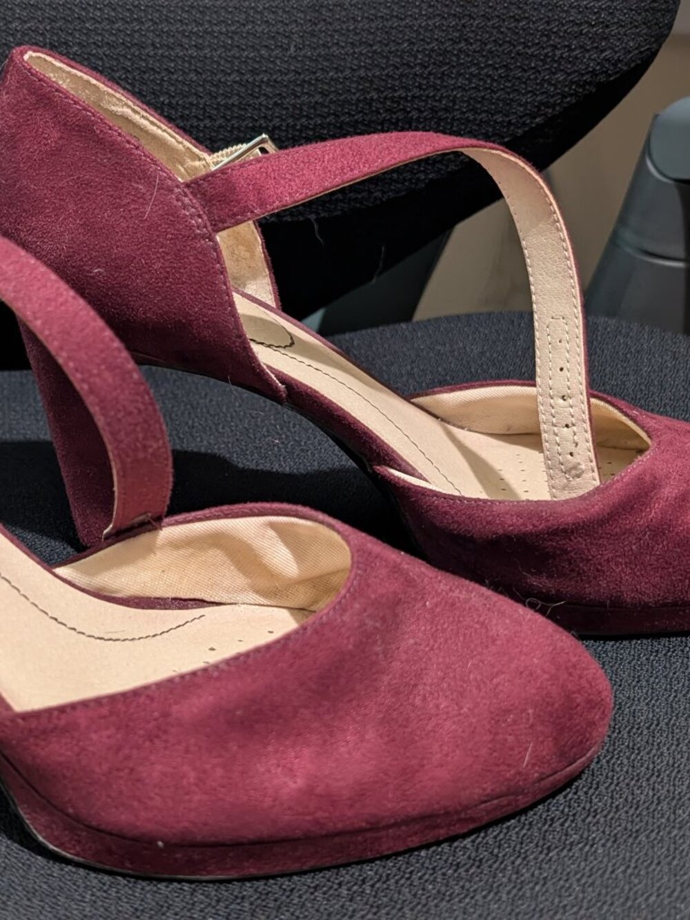 LifeStride Jean Heel in Pinot Noir (burgundy) 10W, EUC 3.5" heel (w/platform)